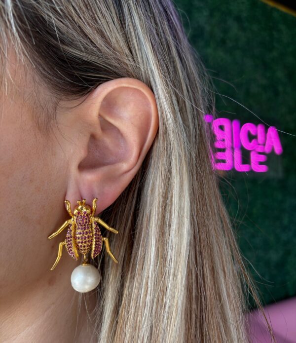 Pendientes escarabajo
